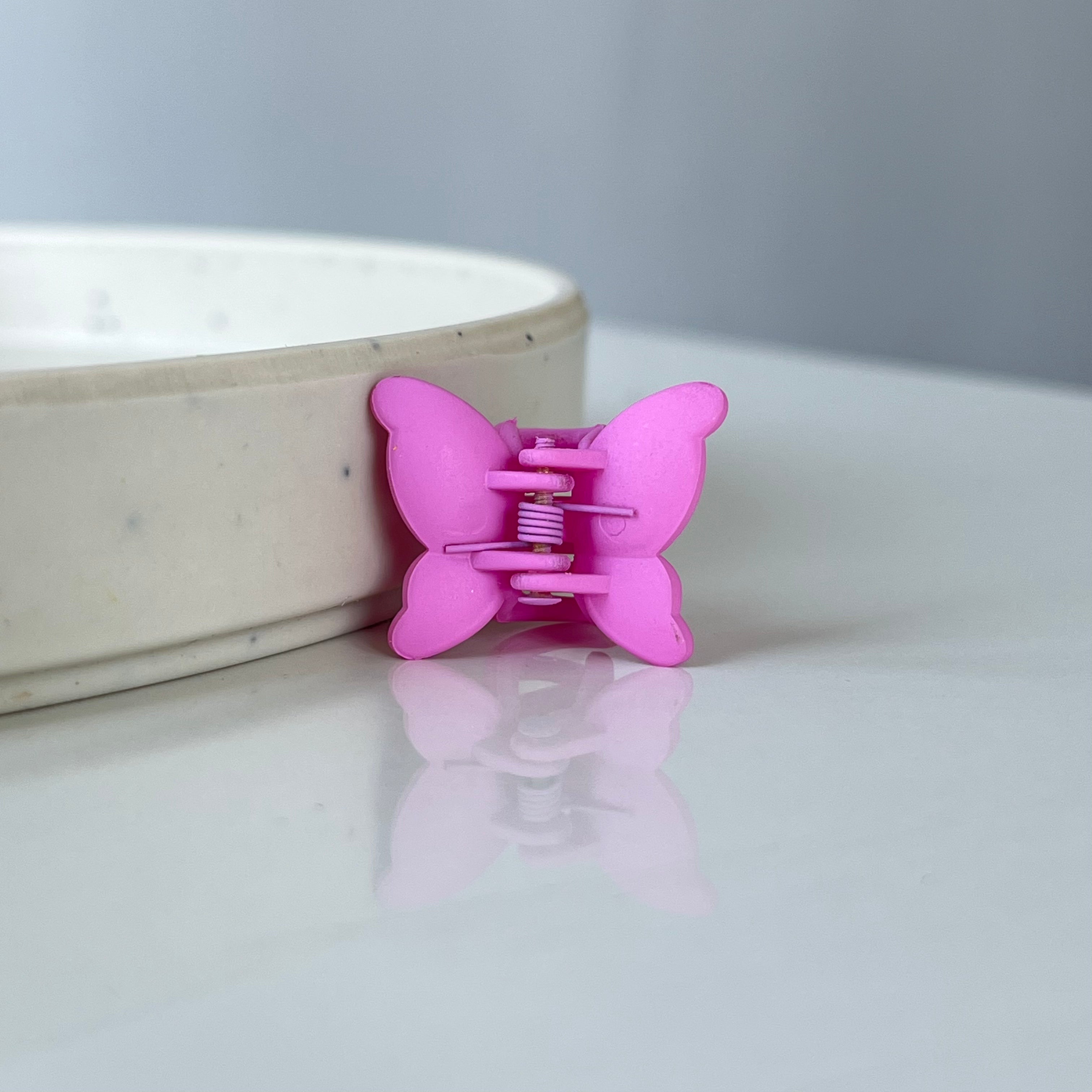 Mini Butterfly Claw Set - Set of 4, Adorable Butterfly Hair Clips for Kids